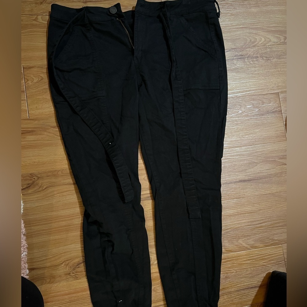 𝅺women's Black Pants